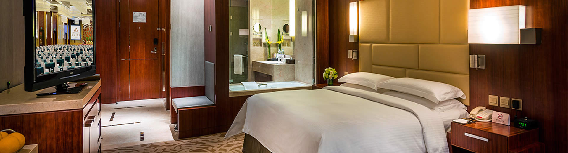 ����������̩�Ƶ�